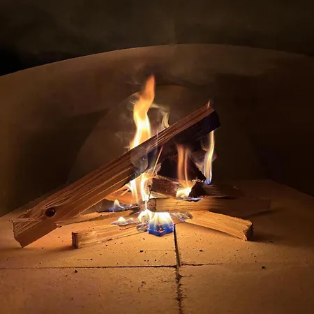 Japandi Lounge - Den Bosch- Sauna- Tub- Pizza Oven Holiday home Berlicum