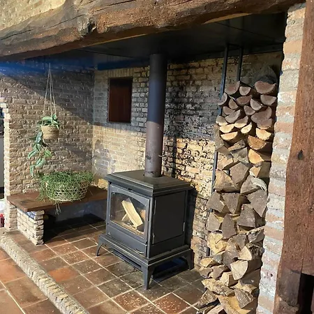 Japandi Lounge - Den Bosch- Sauna- Tub- Pizza Oven Holiday home