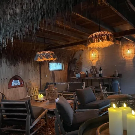 Japandi Lounge - Den Bosch- Sauna- Tub- Pizza Oven *