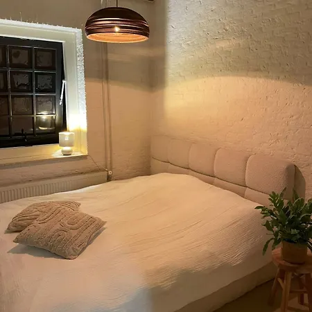 Japandi Lounge - Den Bosch- Sauna- Tub- Pizza Oven * Berlicum