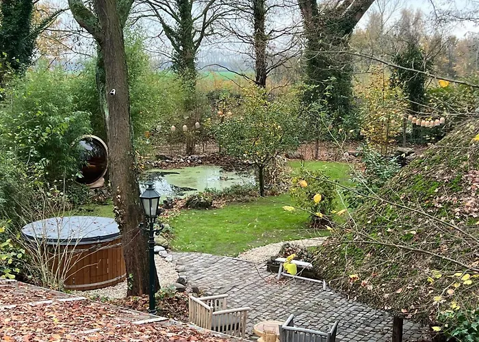 Japandi Lounge - Den Bosch- Sauna- Tub- Pizza Oven Сasa de vacaciones *