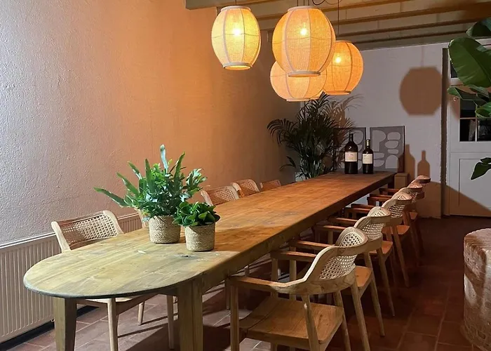 Japandi Lounge - Den Bosch- Sauna- Tub- Pizza Oven Berlicum