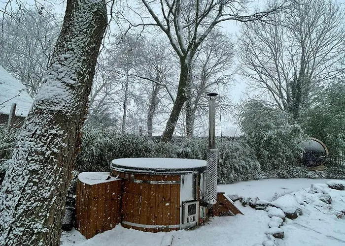 Nyaraló Japandi Lounge - Den Bosch- Sauna- Tub- Pizza Oven Berlicum