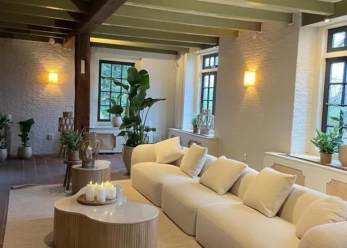 Japandi Lounge - Den Bosch- Sauna- Tub- Pizza Oven Berlicum