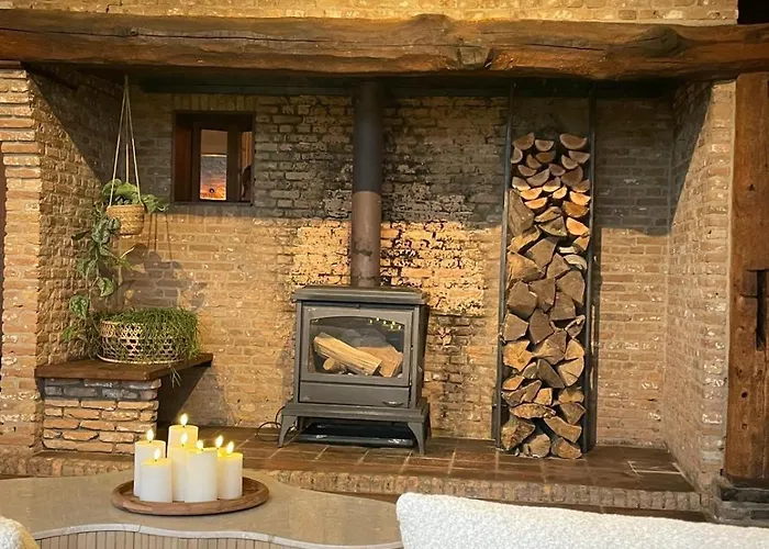 Japandi Lounge - Den Bosch- Sauna- Tub- Pizza Oven * Berlicum